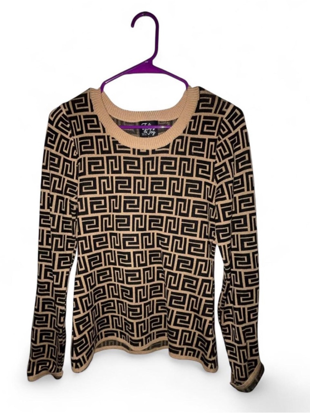 Jolie & Joy Tan & Black Geometric Crewneck Sweater